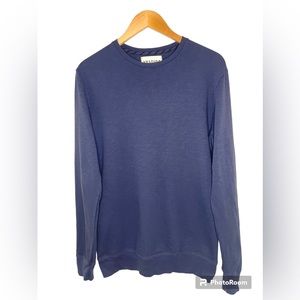Vestige navy blue sweatshirt, men’s medium